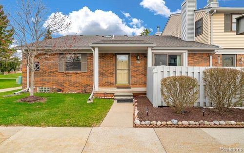 35-1921 Vine Way Dr, Canton, MI, 48188-1852 | Card Image