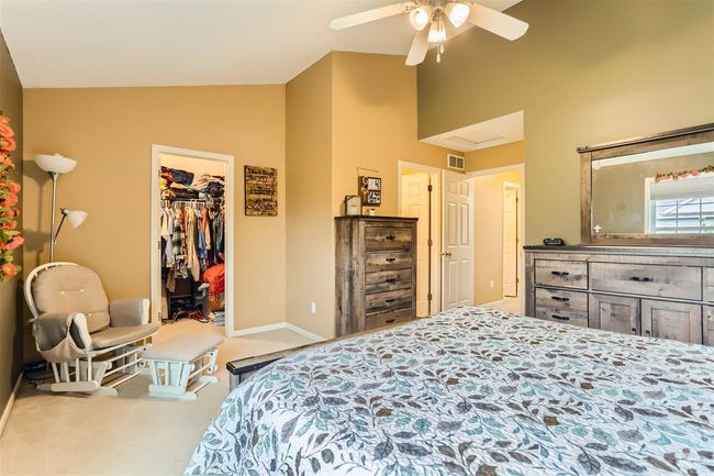 Primary with Walk-In Closet | Image 16