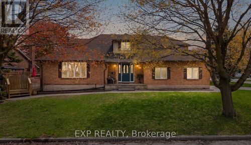 381 Timlock Pl, Waterloo, ON, N2K3J2 | Card Image