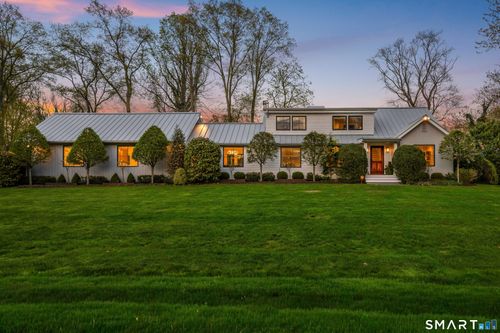 8 Pasture Ln, Darien, CT, 06820-5618 | Card Image
