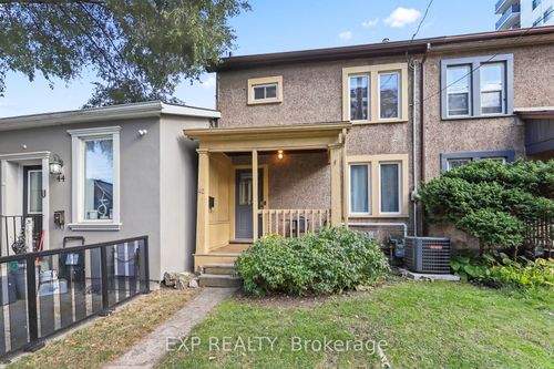 42 Hess St N, Hamilton, ON, L8R2S7 | Card Image