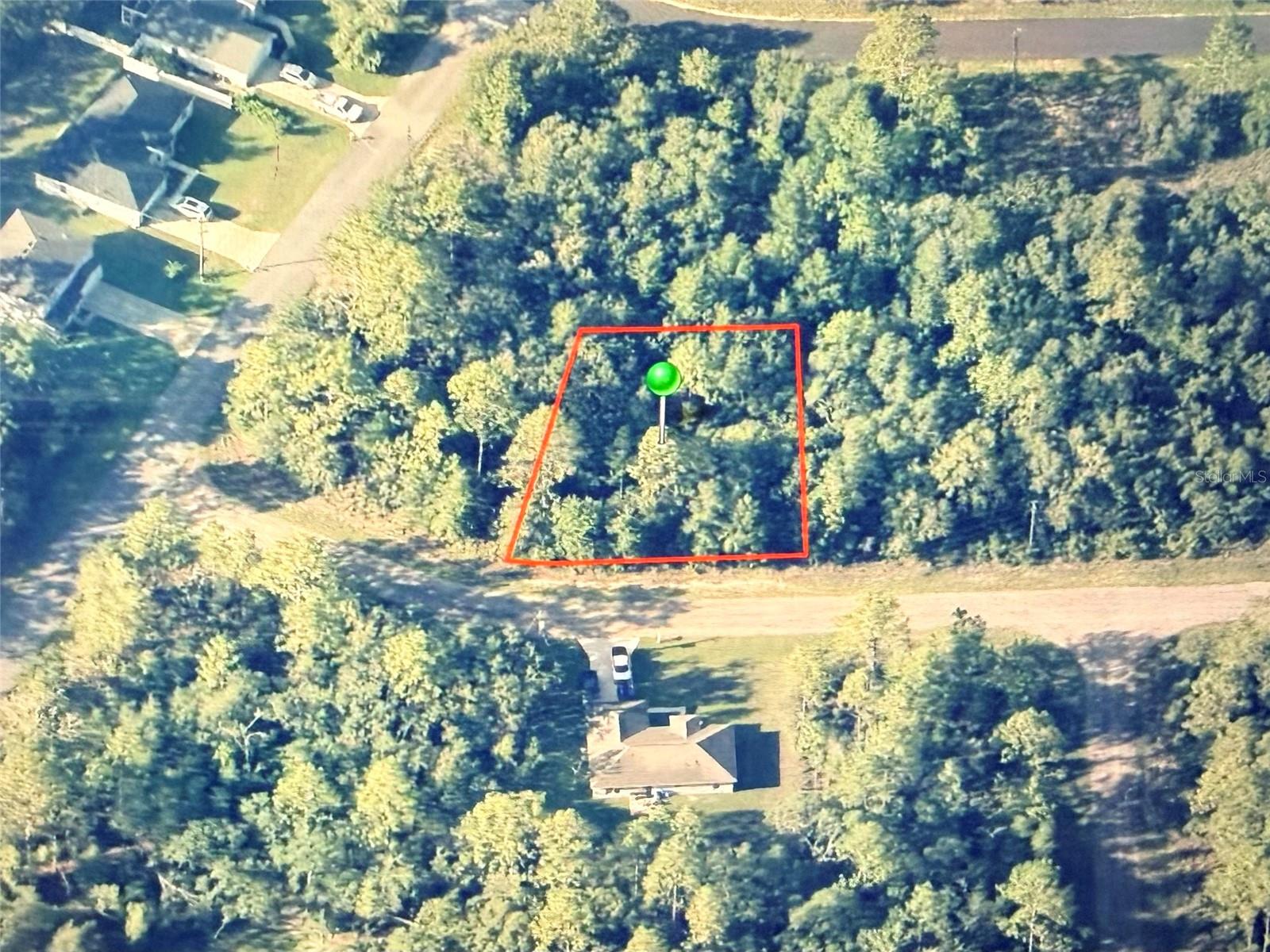 Land in DUNNELLON