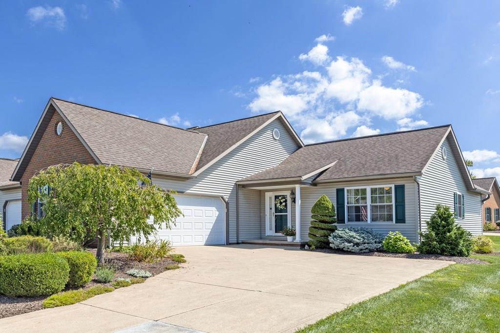 Cape Cod Dr, Mansfield, OH 44904