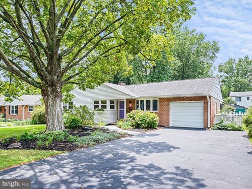 207 Sunset Rd, NEWARK, DE, 19711-4524 | Card Image