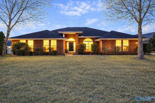 260 Bob G Hughes Blvd, Harvest, AL, 35749-4862 | Card Image