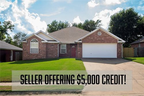 218 Hailey Dr, Centerton, AR, 72719-8919 | Card Image