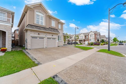 153 Whitlock Ave, Milton, ON, L9E1G1 | Card Image