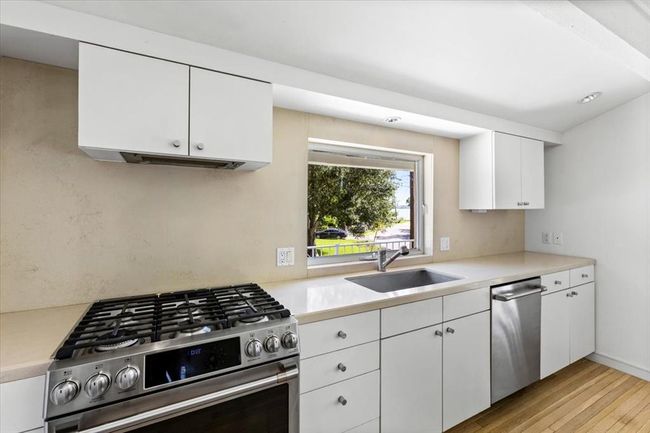 432 Glen Cove St, House other with 4 bedrooms, 4 bathrooms and 2 parking in Kemah TX | Image 13