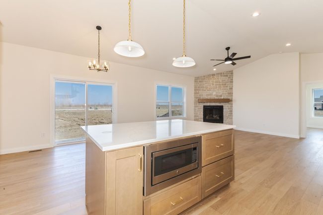 2538 Marble Rd, House other with 3 bedrooms, 2 bathrooms and 2 parking in Normal IL | Image 17
