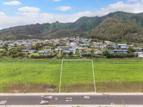563 Kauna Lipo Dr, Wailuku, HI, 96793-3562 | Card Image