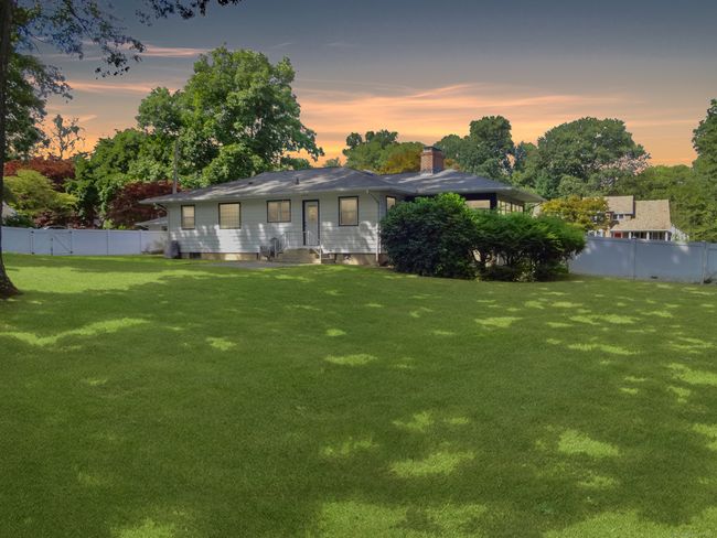 1 Birchwood Dr, House other with 3 bedrooms, 1 bathrooms and null parking in Ansonia CT | Image 28