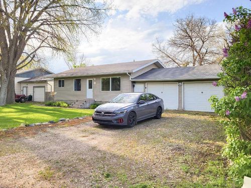 18 Pacific Ave, Irvine, AB, T0J1V0 | Card Image