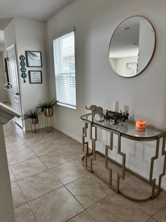 Foyer | Image 7