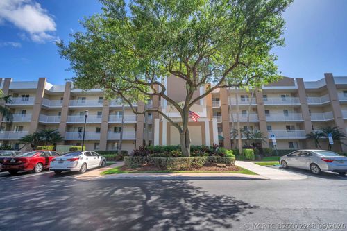 j210-9560 Weldon Cir, Tamarac, FL, 33321-0996 | Card Image
