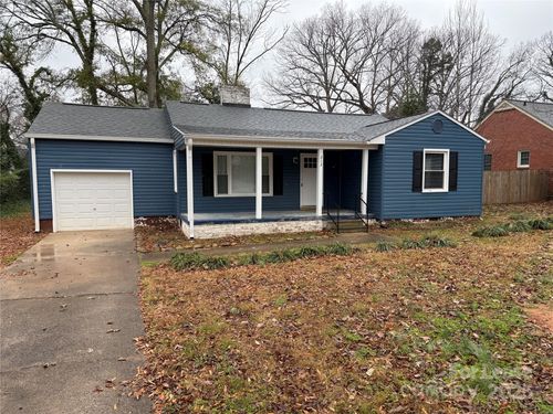 213 Magnolia St, Statesville, NC, 28677-4238 | Card Image