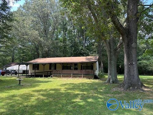 231 Wicks St, Hazel Green, AL, 35750-9533 | Card Image