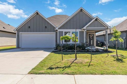 107 Aransas River Rd, Hutto, TX, 78634-2475 | Card Image