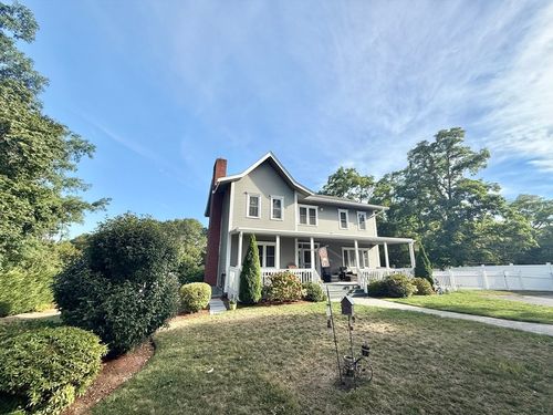 44 Falmouth Landing Rd, Teaticket, MA, 02536-5115 | Card Image