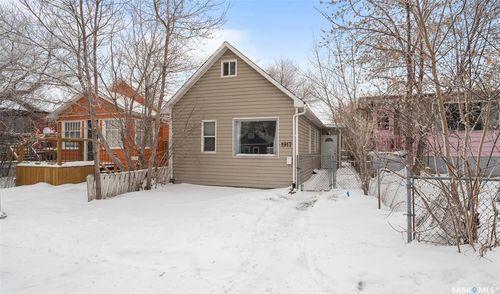 1917 Wallace St, Regina, SK, S4N4A1 | Card Image