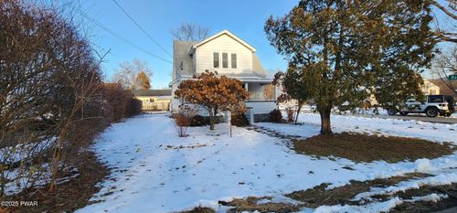 101 Oak Ave, Matamoras, PA, 18336-2010 | Card Image