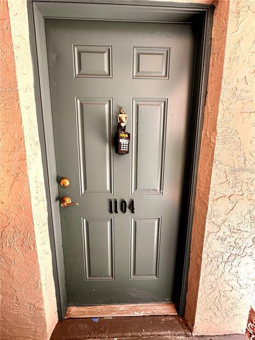 unit-1104-720 Lyndhurst St, DUNEDIN, FL, 34698-7786 | Card Image
