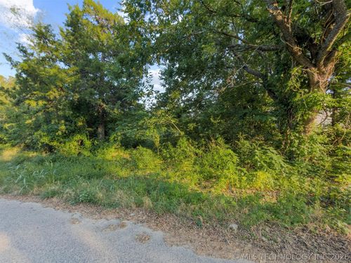 9 Kewanee Street, Healdton, OK, 73438 | Card Image
