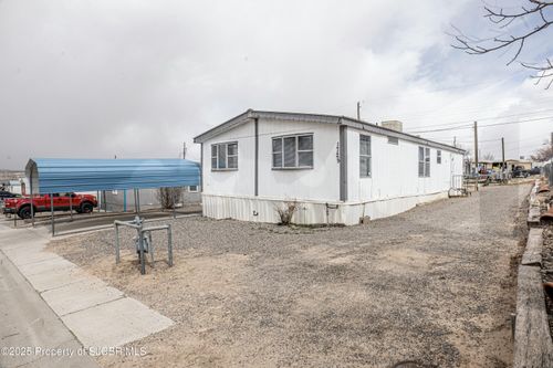 1725 Mountain View Cir, Bloomfield, NM, 87413-9649 | Card Image