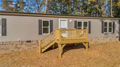 947 Jay Burke Road, House other with 3 bedrooms, 2 bathrooms and null parking in Taylorsville NC | Image 3