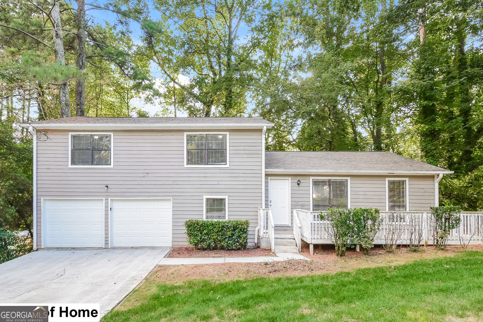 Charmeth Rd, Lithonia, GA 30058