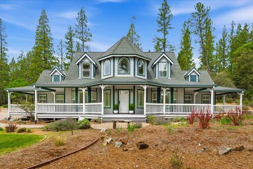 12940 Discovery Way, Nevada City, CA, 95959-9051 | Card Image