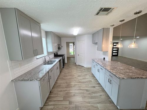 21330 Park Tree Ln, Katy, TX, 77450-4032 | Card Image