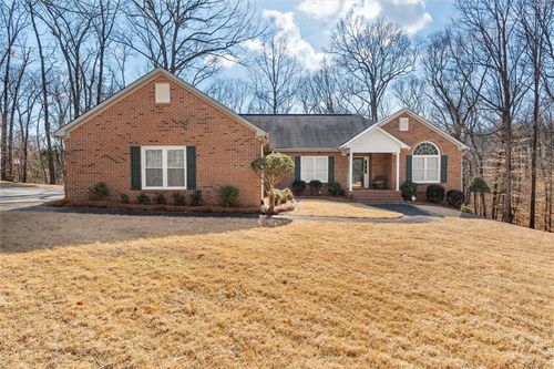 5067 Lazy Acres Dr, Douglasville, GA, 30135-5165 | Card Image