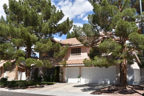 5736 Willowcreek Rd, North Las Vegas, NV, 89031-1419 | Card Image