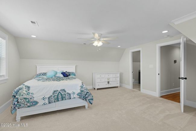Flex Room | Image 50