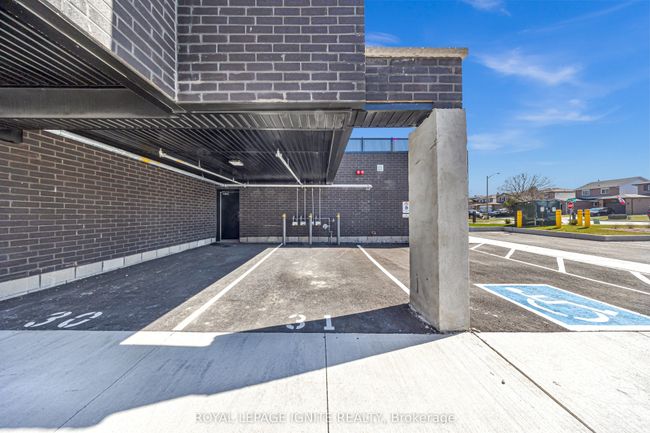 2 - 188 Angus Dr, Condo with 3 bedrooms, 2 bathrooms and null parking in Ajax ON | Image 36