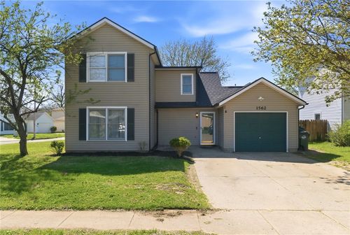 1562 Alameda Dr, Xenia, OH, 45385-1251 | Card Image