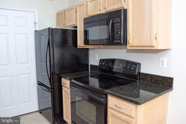 UNIT-3113 - 1591 Spring Gate Dr, Condo with 2 bedrooms, 2 bathrooms and null parking in MCLEAN VA | Image 22
