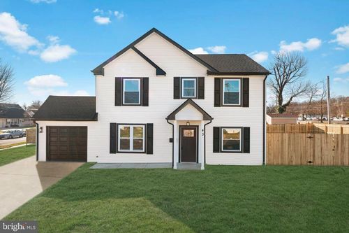 43 Petunia Rd, LEVITTOWN, PA, 19056-3541 | Card Image