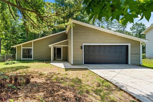 6350 Beethoven Cir, Riverdale, GA, 30296-2304 | Card Image