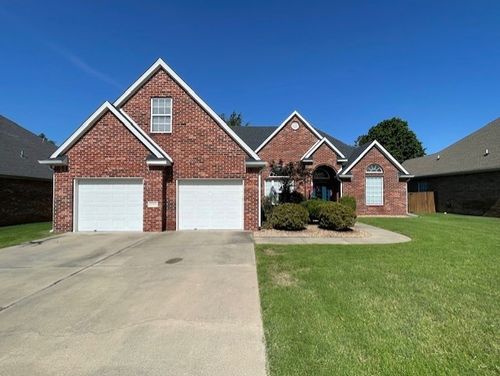 5604 S 43rd St, Rogers, AR, 72758-8937 | Card Image
