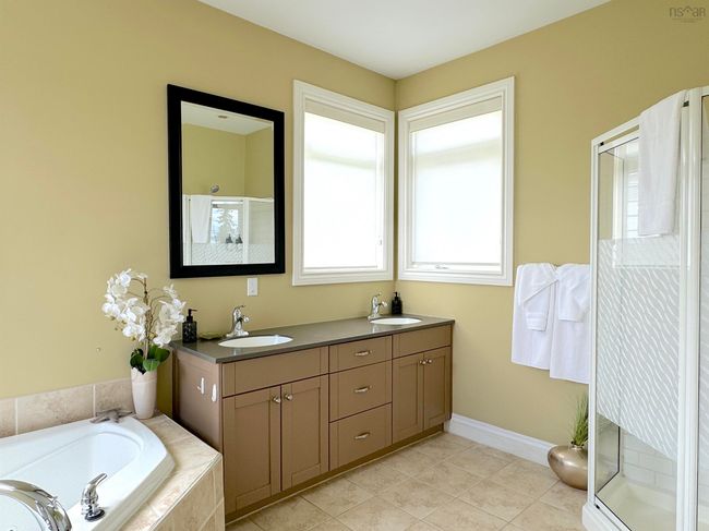 7 Bell Bay Way, Condo with 3 bedrooms, 3 bathrooms and null parking in Baddeck NS | Image 40