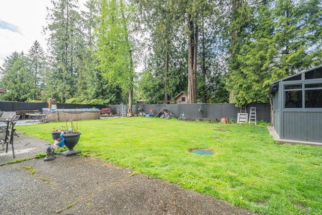 4339 200 Street, House other with 3 bedrooms, 1 bathrooms and 6 parking in Langley BC | Image 2