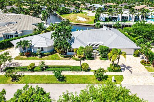 7425 Ne Bay Cove Ct, Boca Raton, FL, 33487-1713 | Card Image