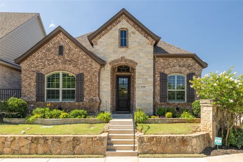 8300 Odell St, North Richland Hills, TX, 76182-3623 | Card Image