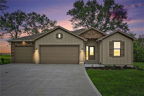 698 Salem Rd, Lawson, MO, 64062 | Card Image