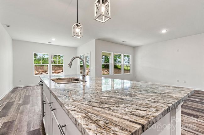 Kitchen Island area | Image 23