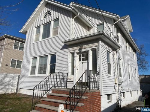 659 Valley Brook Ave, Lyndhurst, NJ, 07071-2015 | Card Image