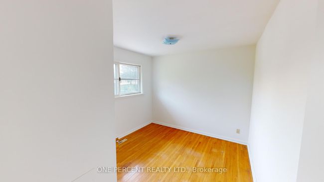 324 Bunting Rd, House other with 3 bedrooms, 2 bathrooms and 5 parking in Saint Catharines ON | Image 9