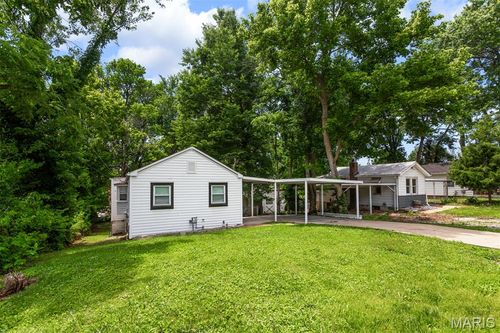 10532 Decker Ave, Saint Louis, MO, 63114-1012 | Card Image