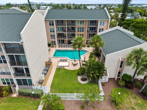 101-845 Benjamin Franklin Dr, SARASOTA, FL, 34236-2121 | Card Image
